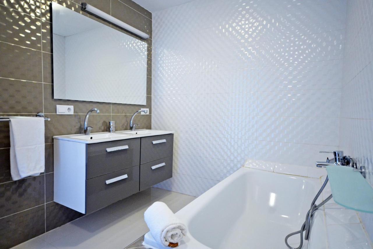 Modern Apartment In Βαλένθια Εξωτερικό φωτογραφία